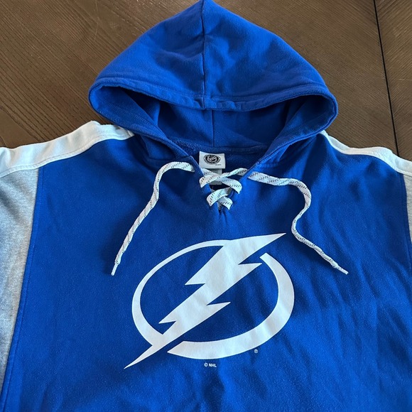 NHL Unisex Tampa Bay Lightning Sweatshirt Hoodie Pullover Size XL - Picture 6 of 9